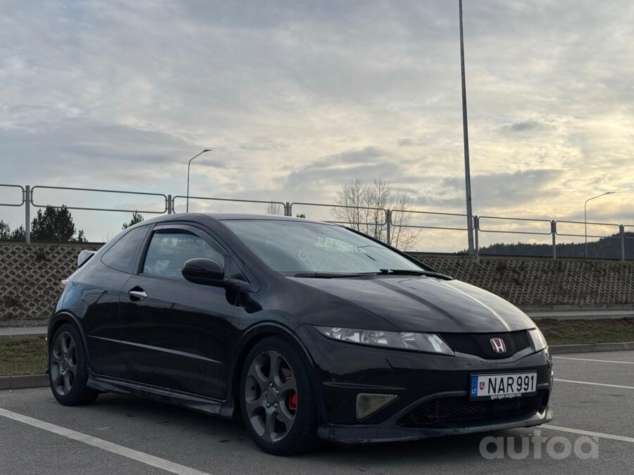 Honda Civic 8 generation Type-S hatchback 3-doors