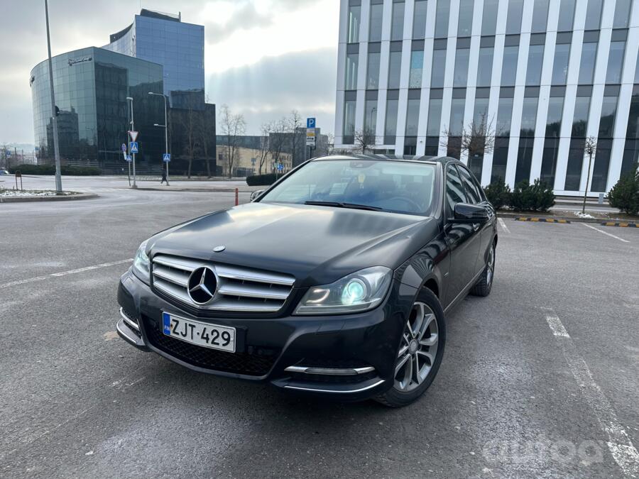 Mercedes-Benz C-Class W204/S204/C204 [restyling] Sedan 4-doors