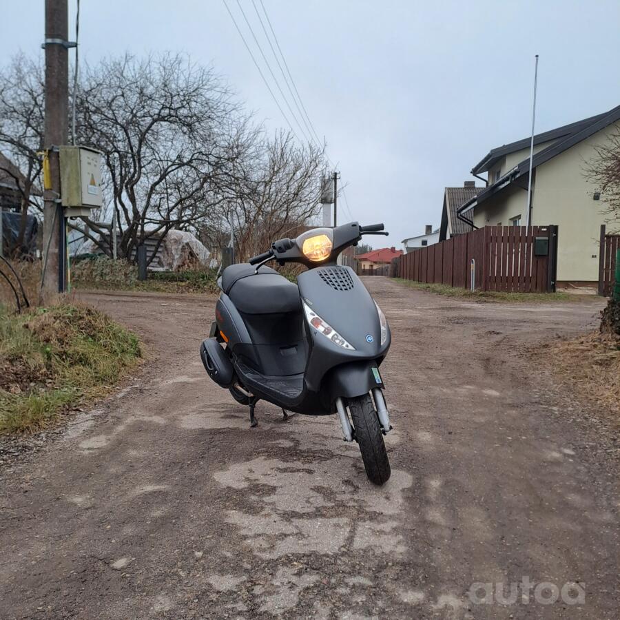 Piaggio Zip 50