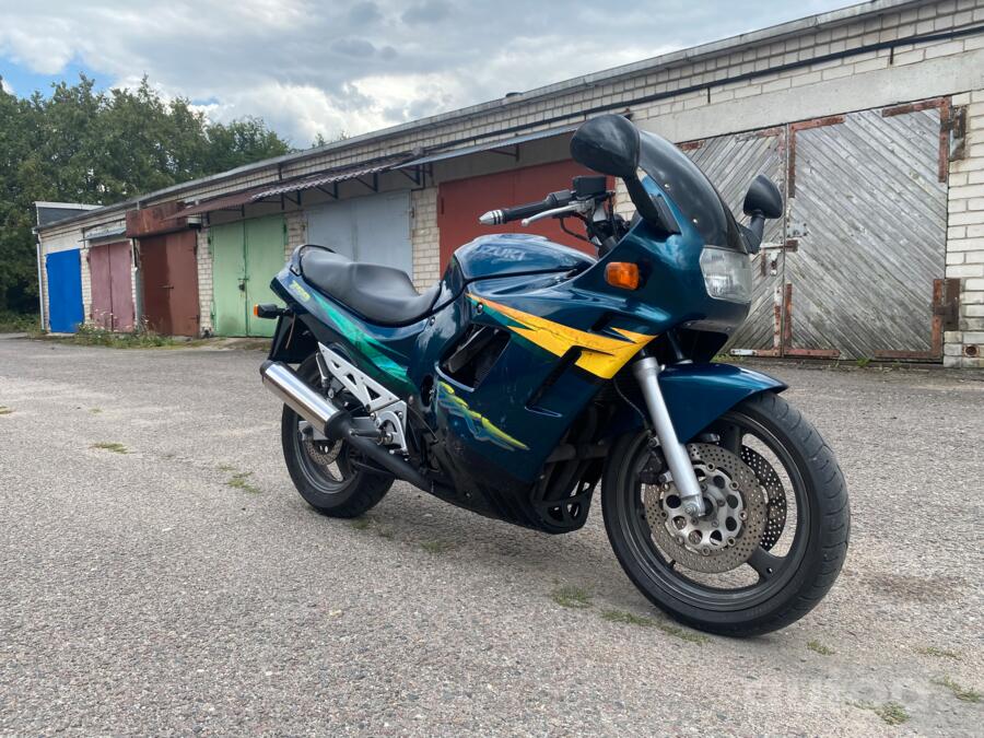 Suzuki GSX-F
