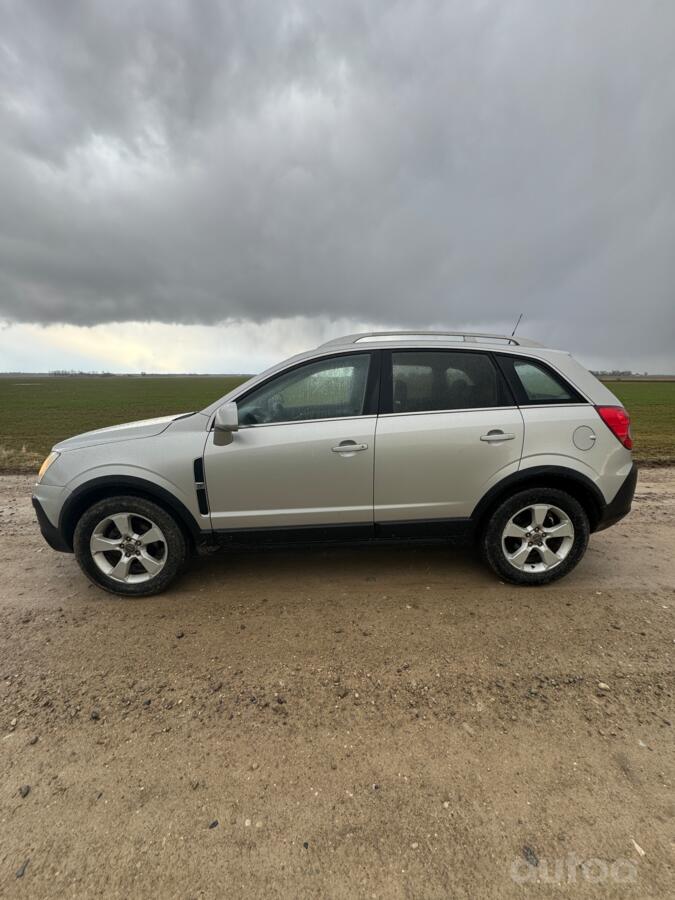 Opel Antara 1 generation Crossover