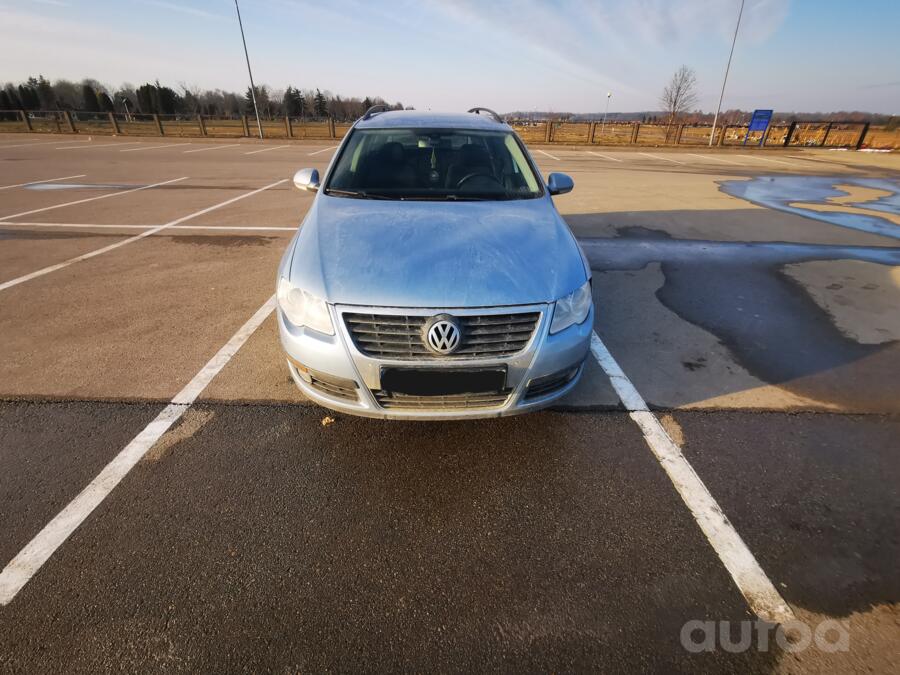 Volkswagen Passat B6 wagon 5-doors
