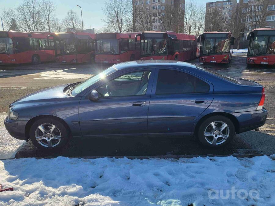 Volvo S60