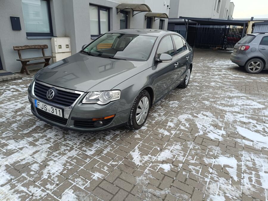 Volkswagen Passat B6 Sedan 4-doors