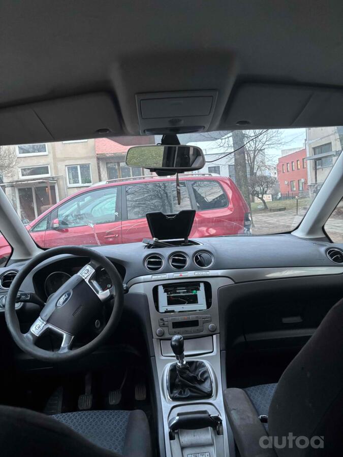 Ford Galaxy