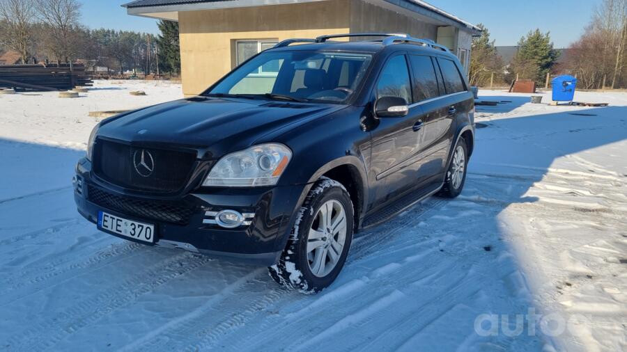Mercedes-Benz GL-Class X164 SUV