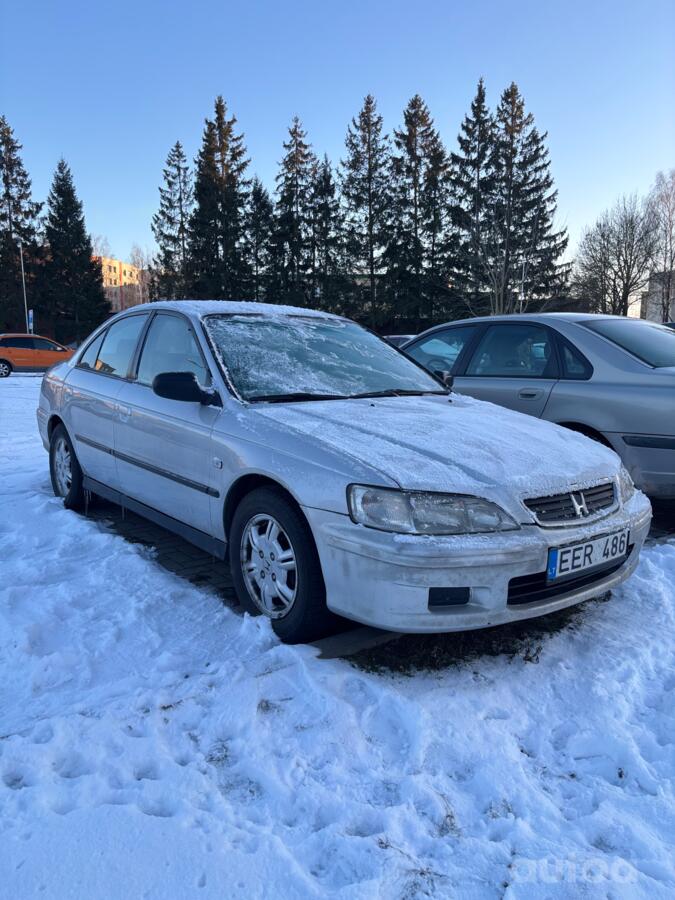 Honda Accord 6 generation Sedan