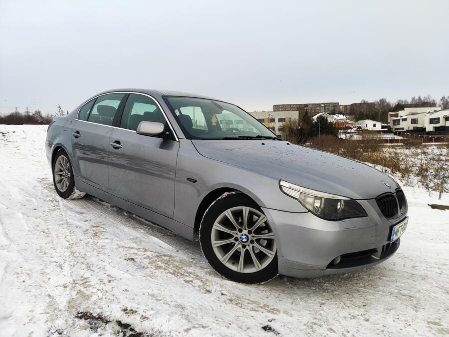 BMW 5 Series E60/E61 Sedan