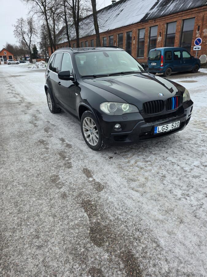 BMW X5 E70 Crossover