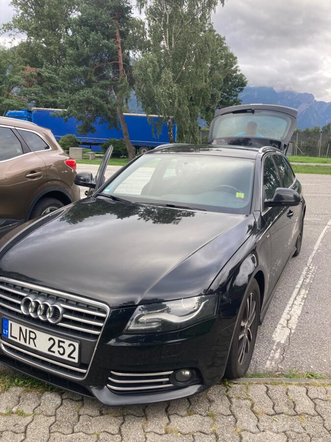 Audi A4 B8/8K wagon 5-doors
