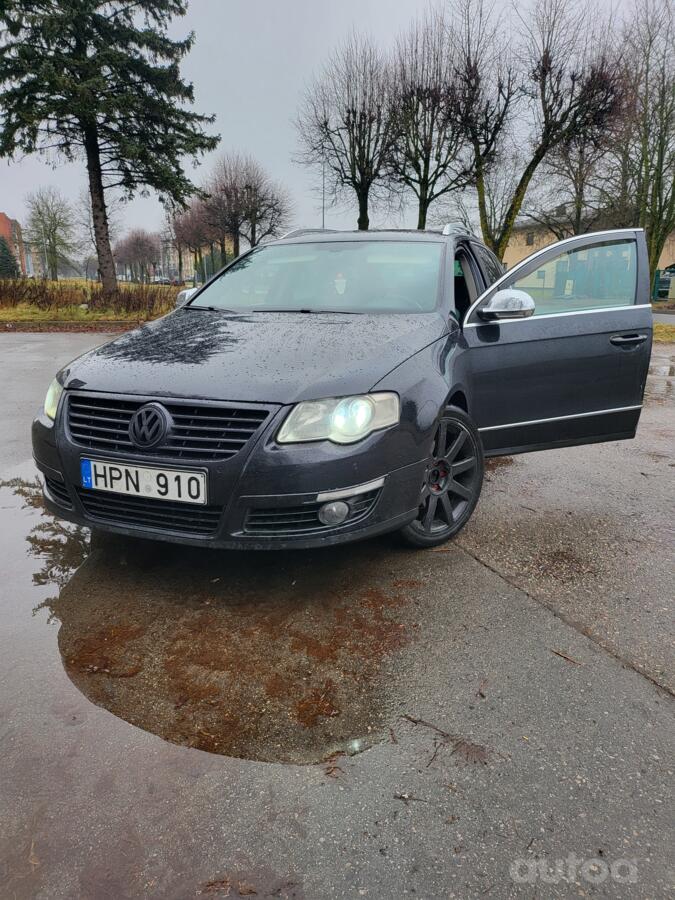 Volkswagen Passat B6 wagon 5-doors