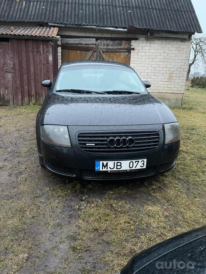 Audi TT 8N Coupe