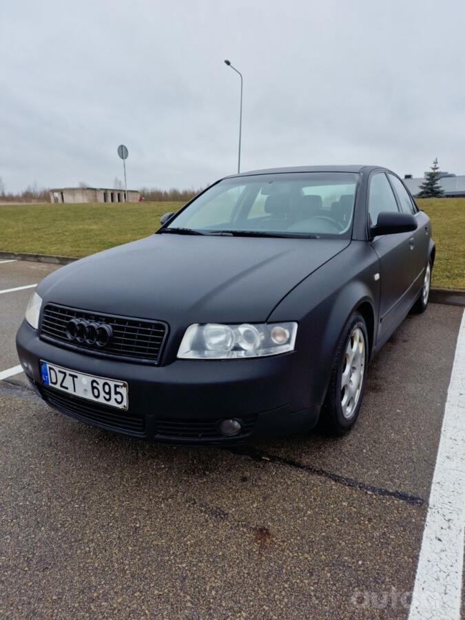 Audi A4 B6 Sedan