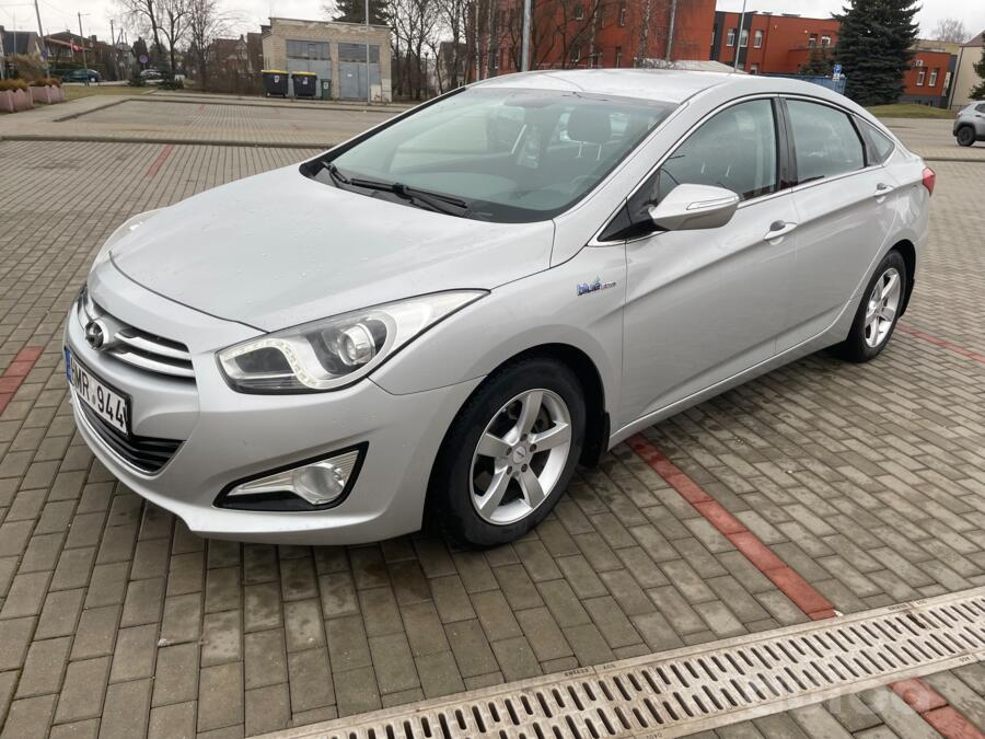 Hyundai i40 VF Sedan