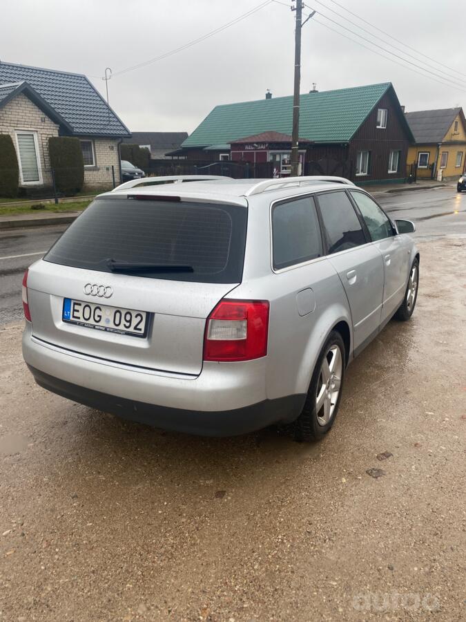 Audi A4 B6 Avant wagon 5-doors