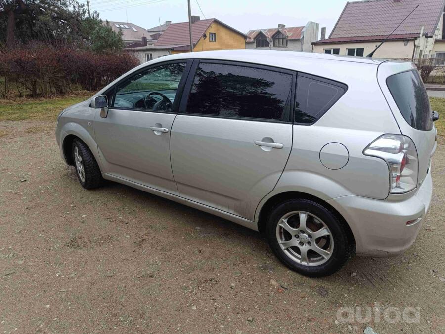 Toyota Corolla Verso