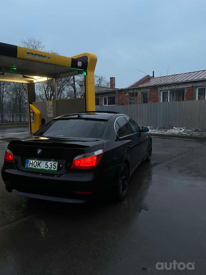 BMW 5 Series E60/E61 Sedan
