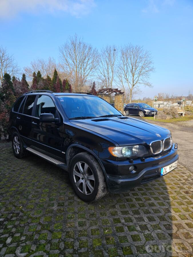 BMW X5 E53 Crossover