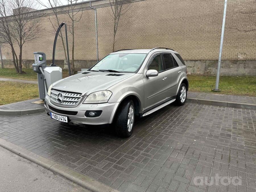 Mercedes-Benz M-Class