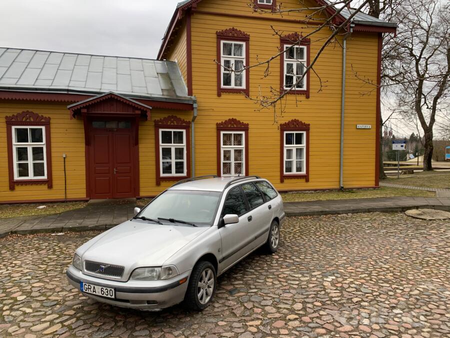 Volvo V40 1 generation wagon