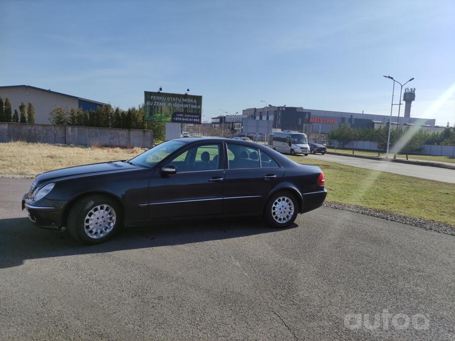 Mercedes-Benz E-Class W211/S211 Sedan 4-doors
