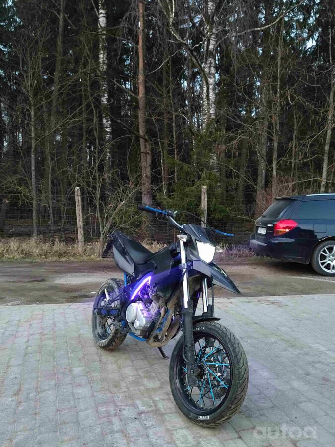 Yamaha WR