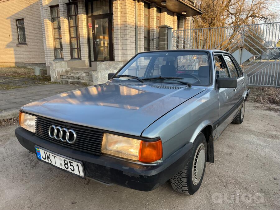 Audi 80 B2 Sedan