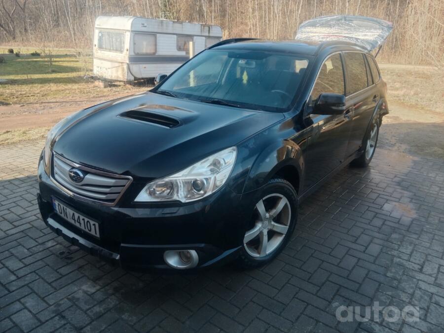 Subaru Outback 4 generation wagon