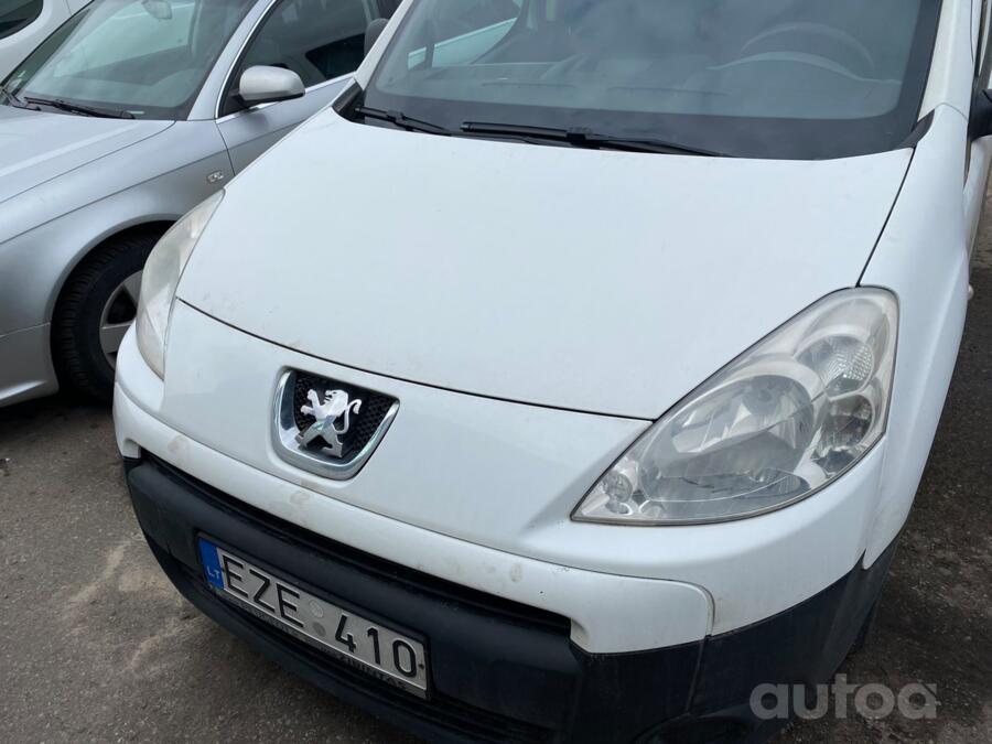 Peugeot Partner 2 generation Tepee minivan