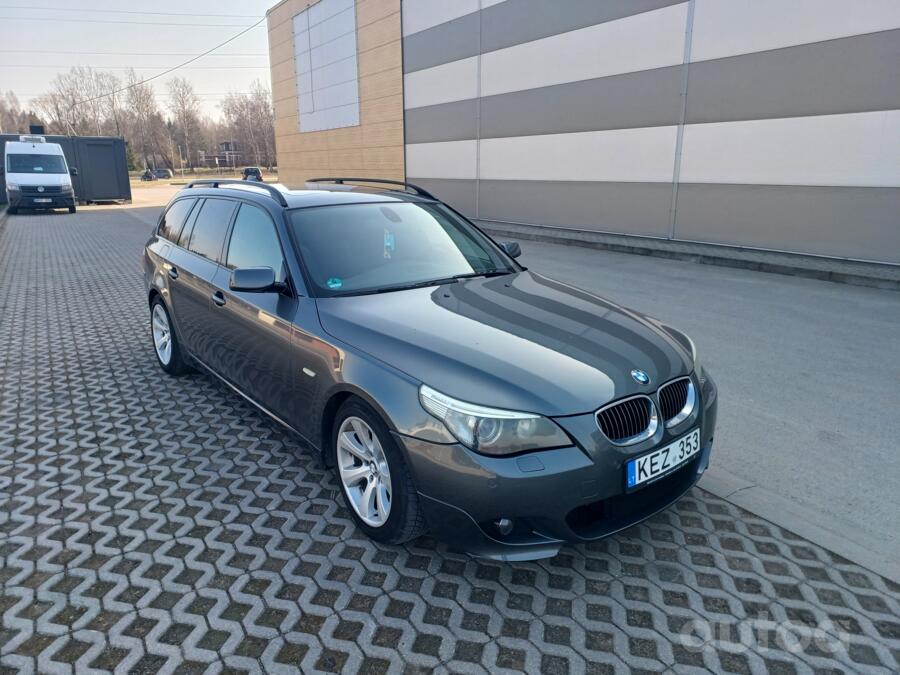 BMW 5 Series E60/E61 Touring wagon