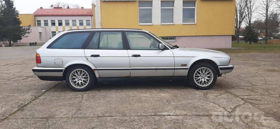 BMW 5 Series E34 Touring wagon