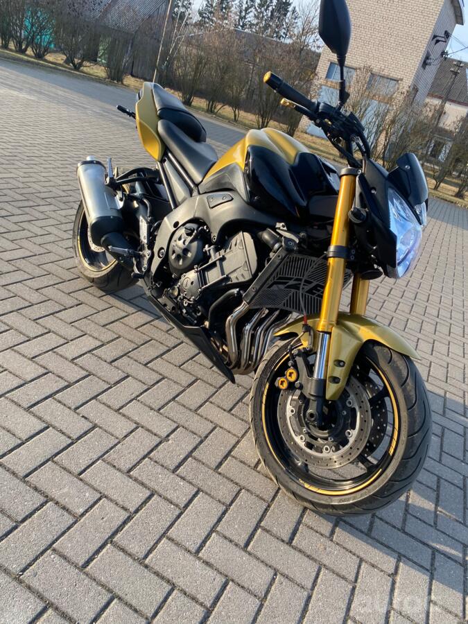 Yamaha FZ