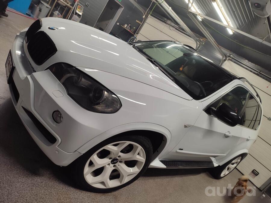 BMW X5 E70 Crossover