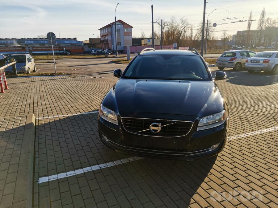 Volvo V70 3 generation wagon