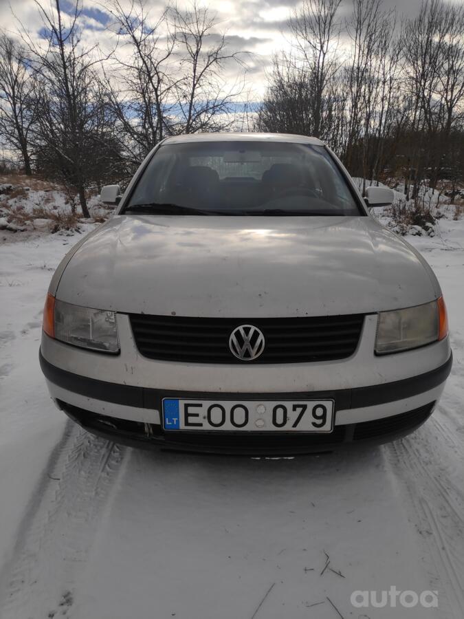 Volkswagen Passat B5 Sedan 4-doors