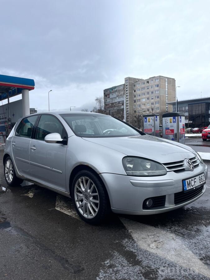Volkswagen Golf 5 generation Hatchback 5-doors