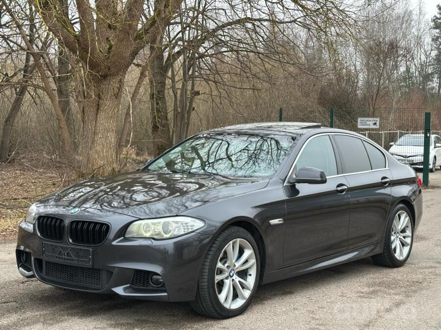 BMW 5 Series F07/F10/F11 Sedan