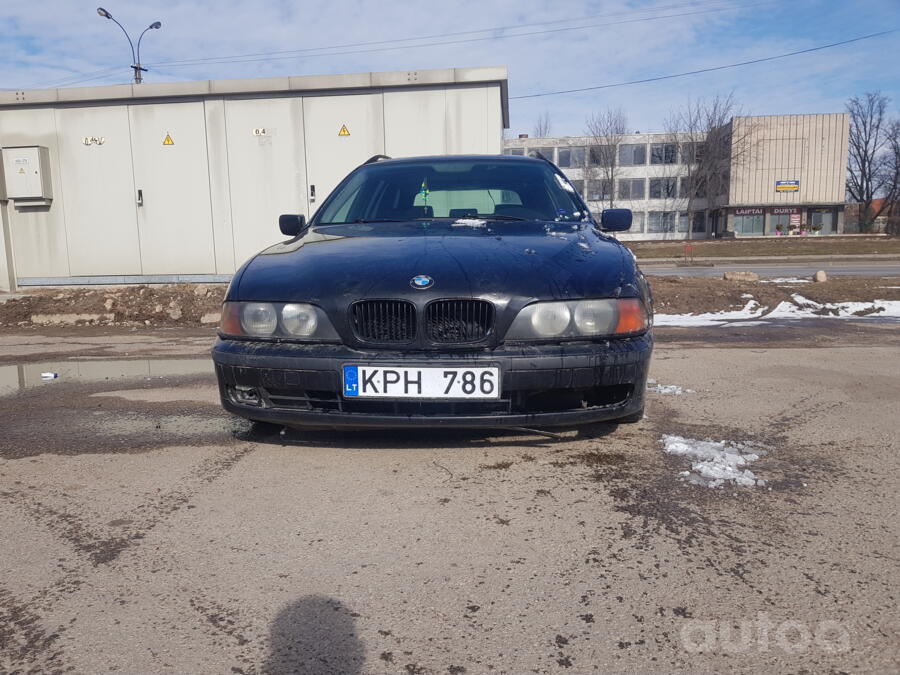 BMW 5 Series E39 Touring wagon