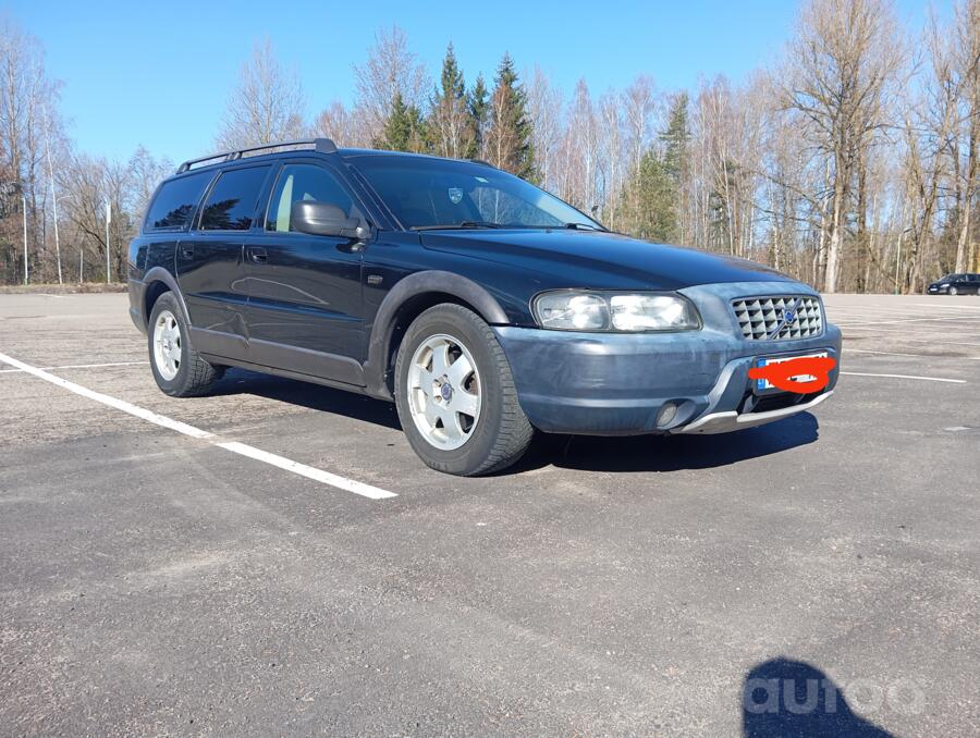Volvo XC70 2 generation wagon