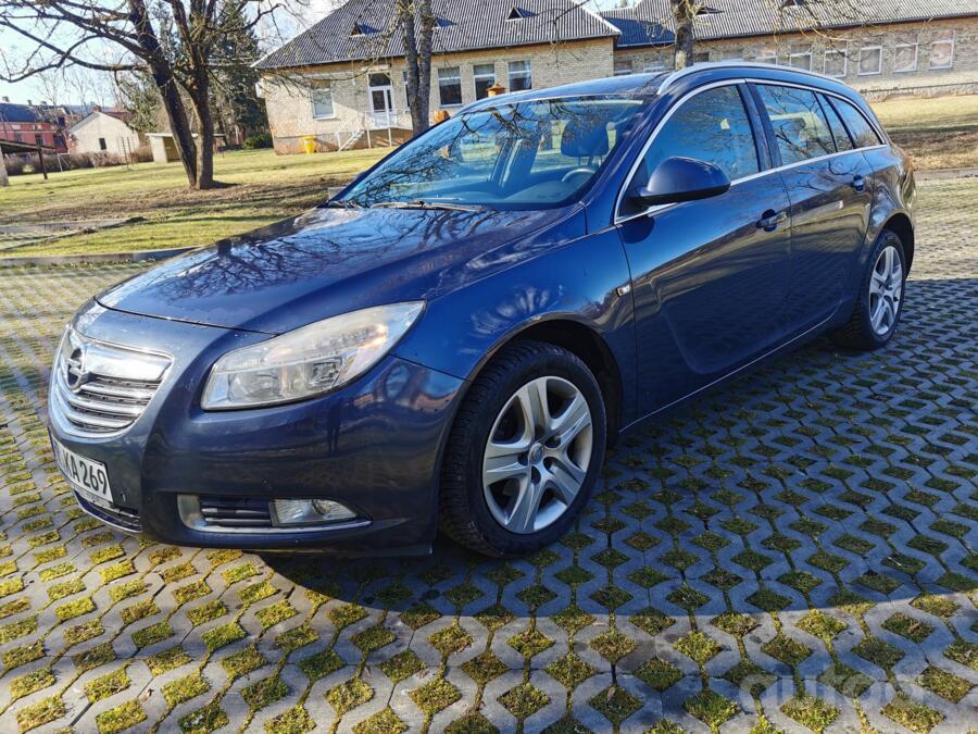 Opel Insignia A Sports Tourer wagon 5-doors