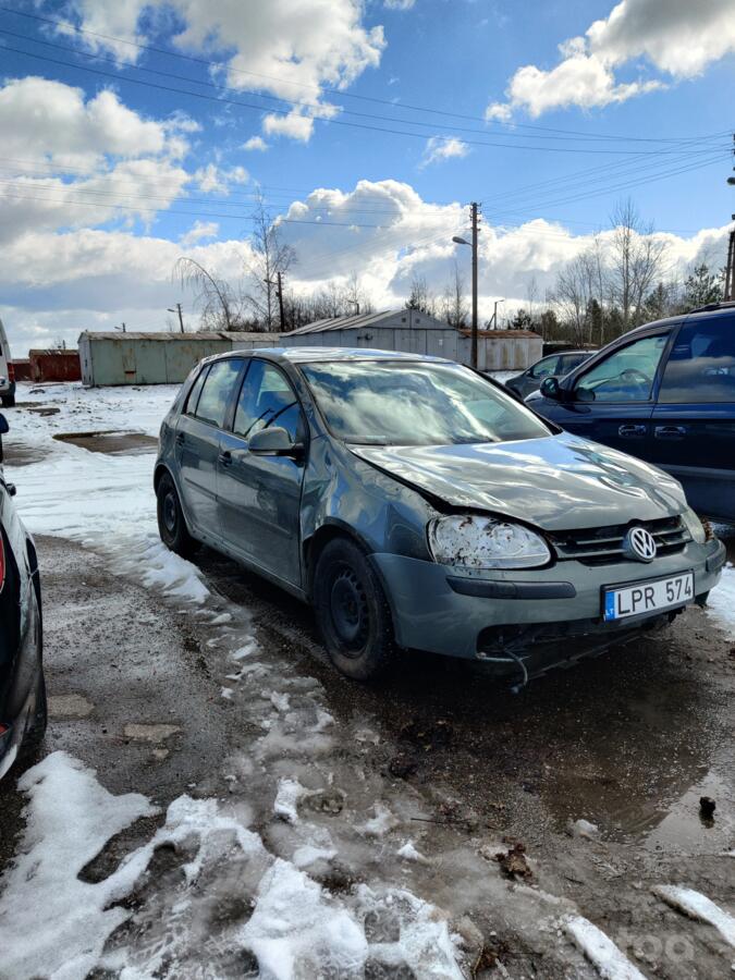 Volkswagen Golf 5 generation Hatchback 5-doors