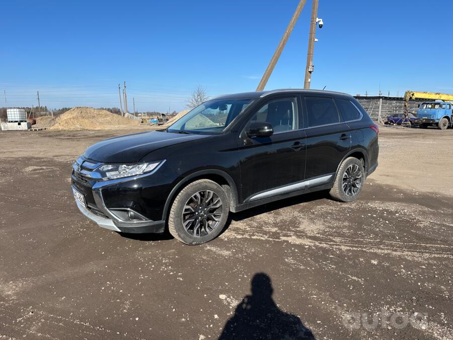 Mitsubishi Outlander 3 generation [2th restyling] Crossover