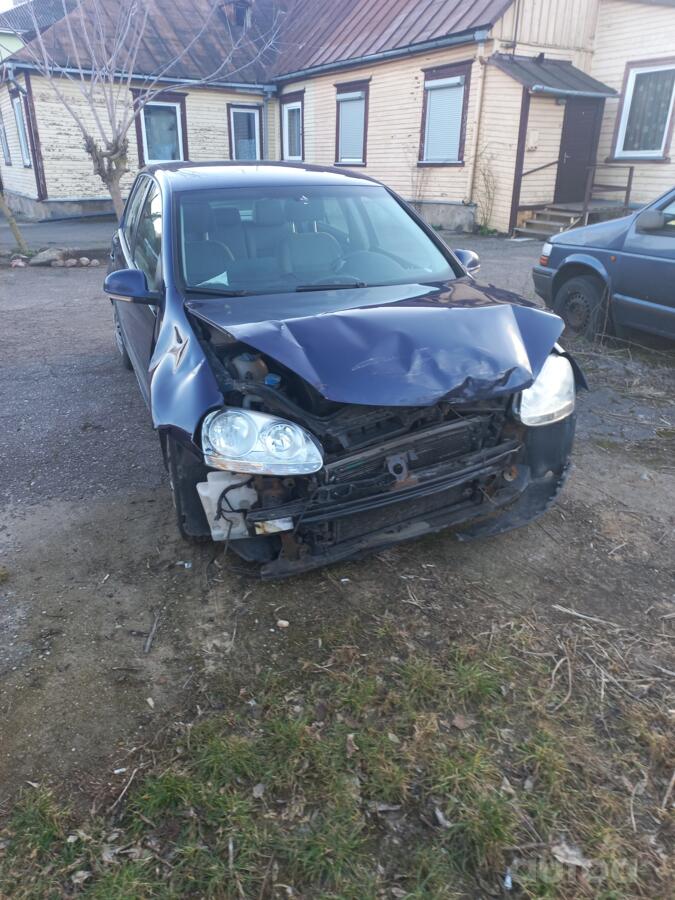 Volkswagen Golf 5 generation Hatchback 5-doors