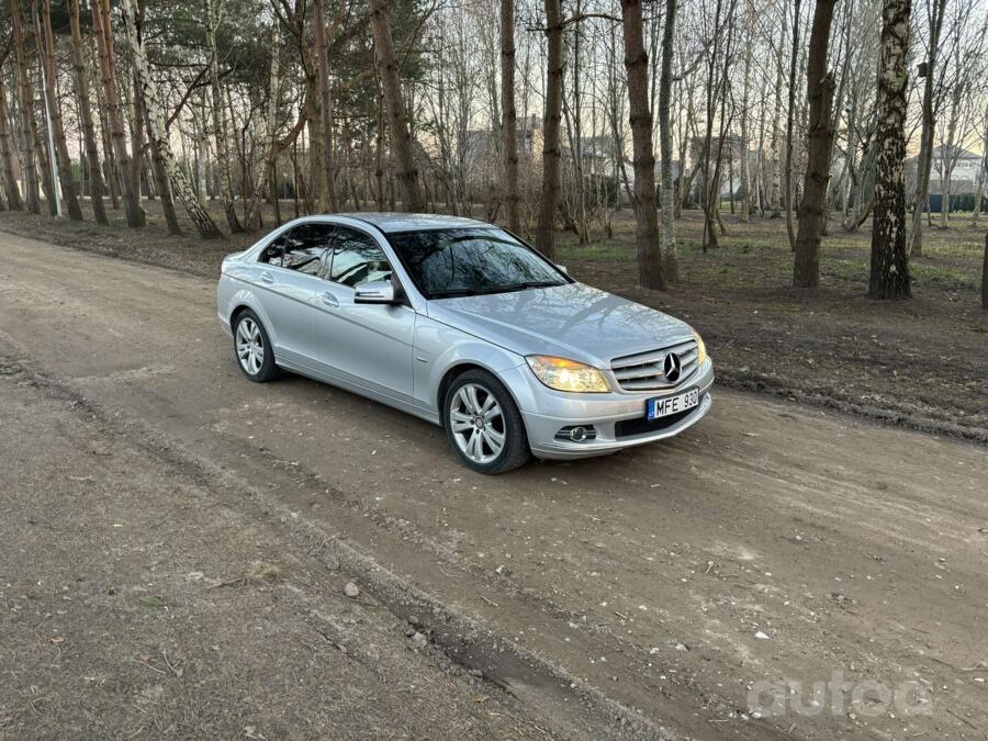 Mercedes-Benz C-Class W204/S204 Sedan 4-doors