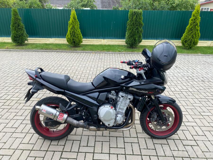 Suzuki GSF600S