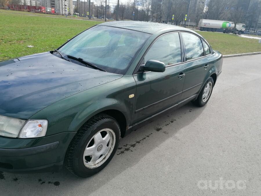 Volkswagen Passat B5 Sedan 4-doors