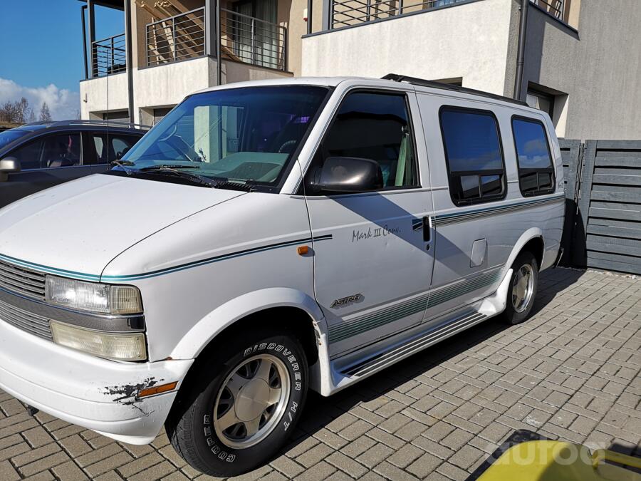 Chevrolet Astro 2 generation Conversion minivan 4-doors