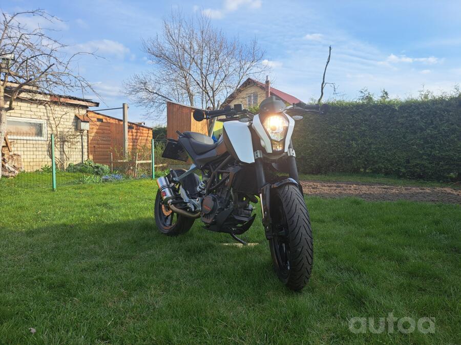 KTM 125