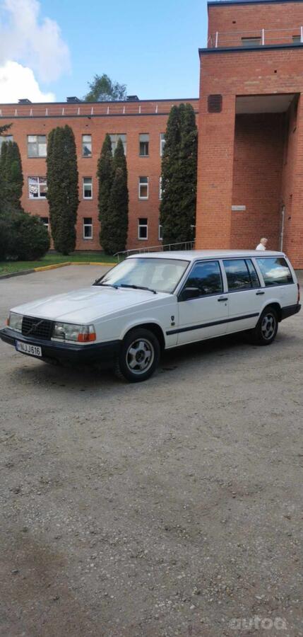 Volvo 940 1 generation wagon