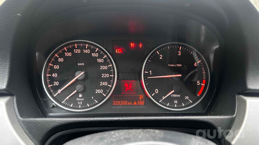 BMW 3200